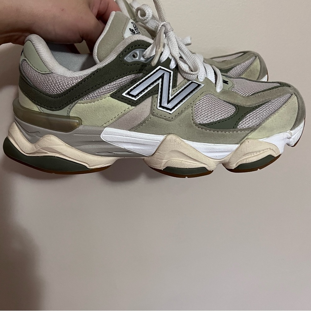 New Balance 9060 shoes - Picture 10 of 10